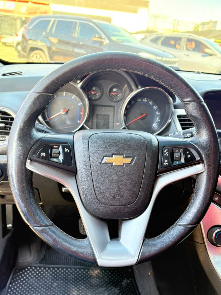 Chevrolet Cruze LTZ 1.8 16V Flexpower 4P Aut. - foto 18